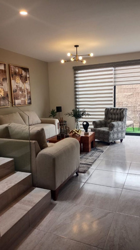 Casas En Venta En Altos Del Marques, 3 Recamaras, Zona El Campanario.