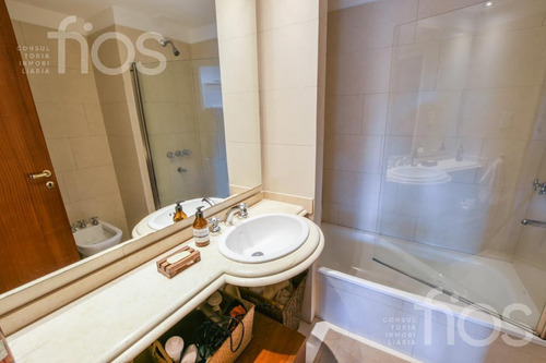 Venta-departamento - 2 Dormitorios-semipiso-zona Rio- Cochera-balcon-2 Baños-centro Este