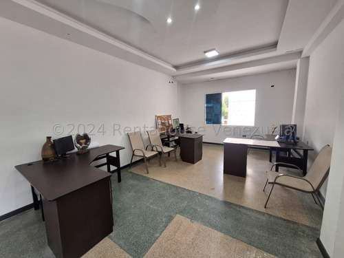 Estupendo Edificio Comercial En Venta Mls 24-27845 Sabana Grande
