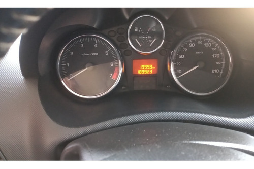 Peugeot 207 1.6 Sedan Xt Premium 2009