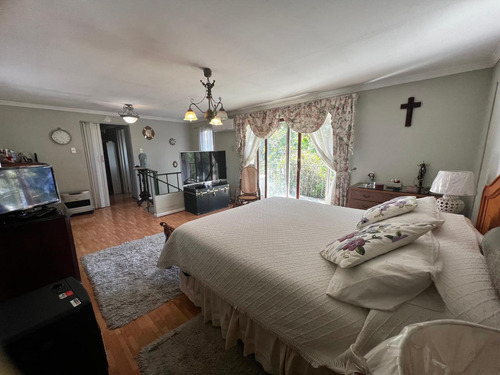 Casa Con Excelente Ubicación Para Uso Comercial, Buin Centro
