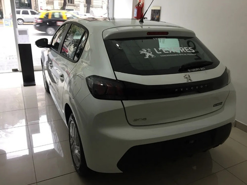 Peugeot 208 Active Tiptronic (m)
