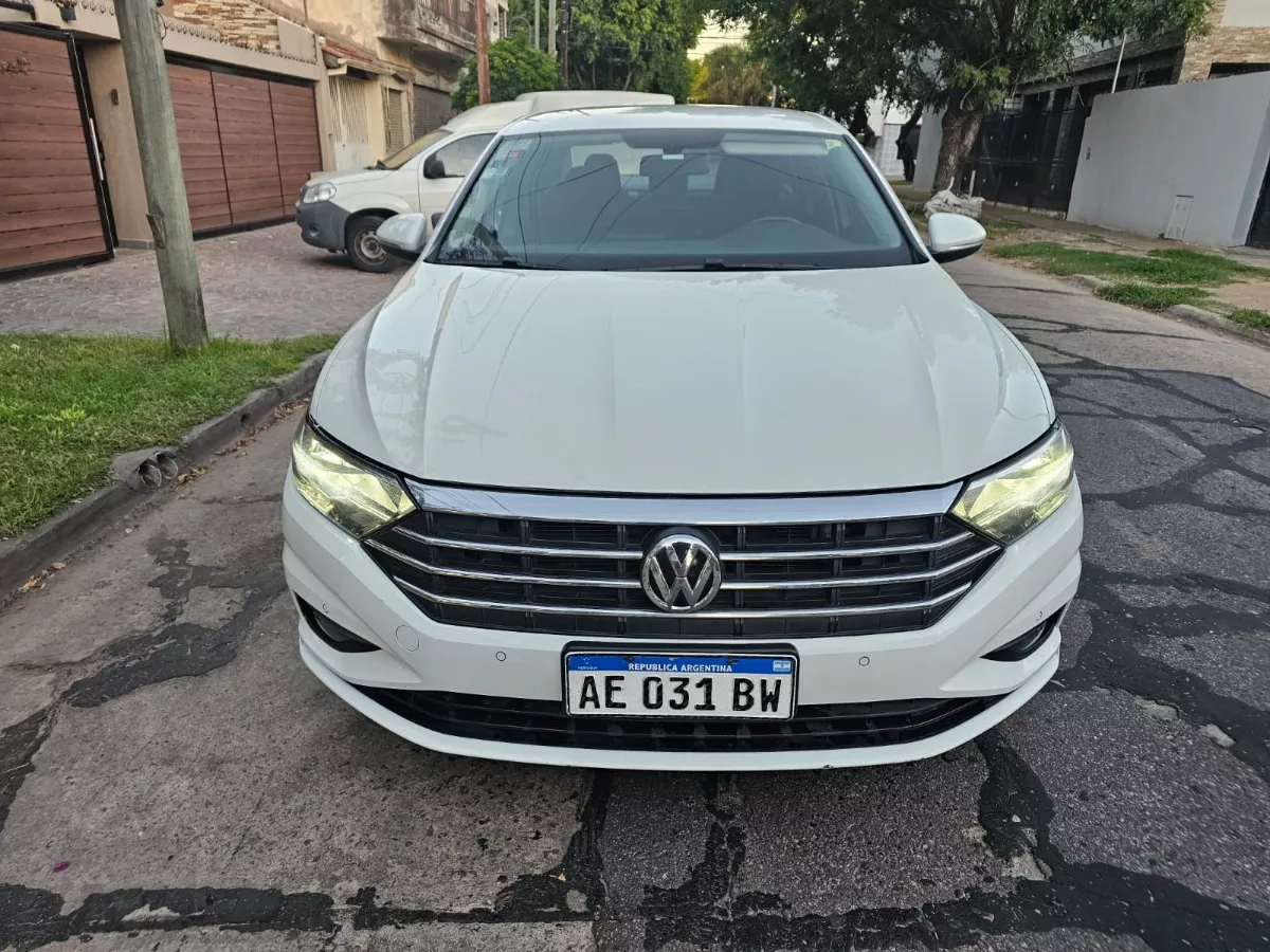 Volkswagen Vento 1.4 Comfortline 150cv At