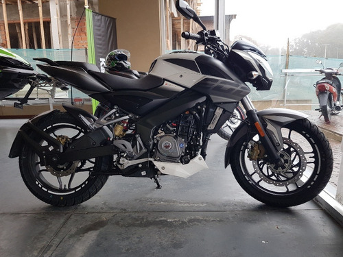 Bajaj Rouser Ns200 Fi + Abs