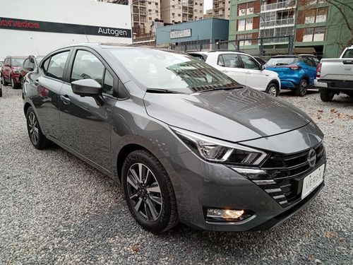 Nissan Versa 1.6 Advance At