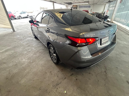 Nissan Versa 1.6 Advance At