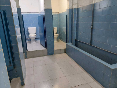 Alquilo Galpón 1200m2 Chacao 9867