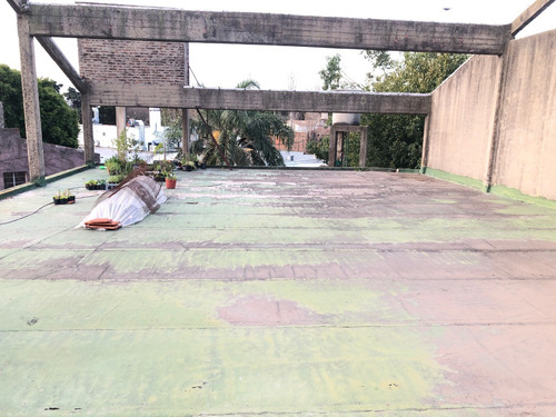 Propiedad Comercial Con Vivienda En Venta Martinez