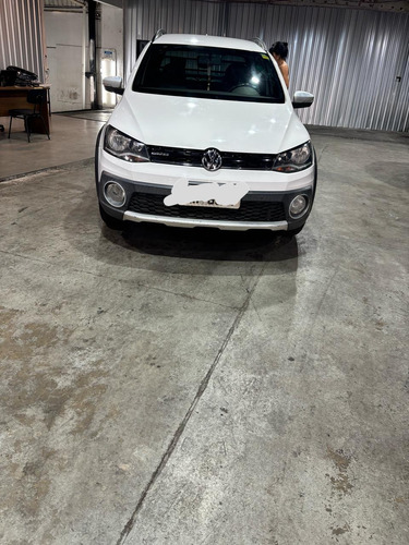 Volkswagen Saveiro 1.6 16v Cross Cab. Dupla Total Flex 2p