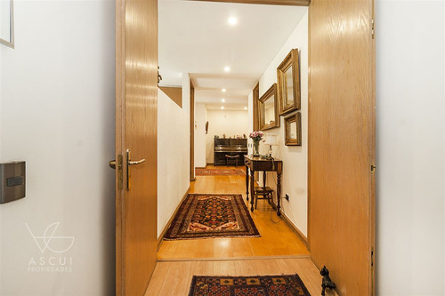 Departamento En Venta De 4 Dorm. En Las Condes