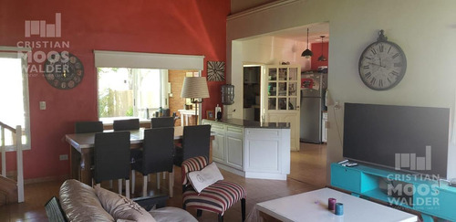 Casa En Venta - Week End