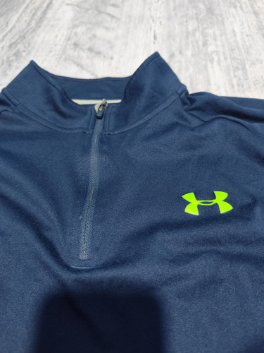 Camiseta Deportiva Medio Cierre Under Armour Noadidas Nonike (Usado)