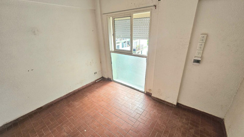 Oportunidad Venta Departamento De 4 Ambientes Con Cochera En Nuñez A Refaccionar