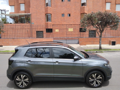 Imagen 4 de 14 de Volkswagen T-cross Trendline At Techo