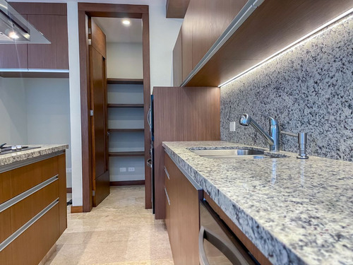 Casa De Lujo En Venta Valle Real