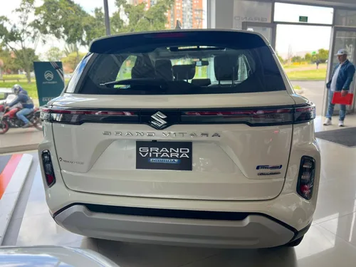 Suzuki Grand Vitara Híbrida 4x4 At Sin Pico Y Placa