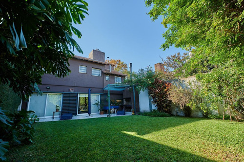 Imagen 2 de 29 de Venta Casa 4 Ambientes Reciclada 100% Martínez