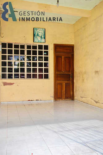 Casa En Venta En Col. Centro En Comalcalco, Tabasco. Ccv388