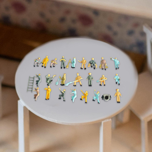 Figuras De Trabajadores Ferroviarios En Miniatura A Escala