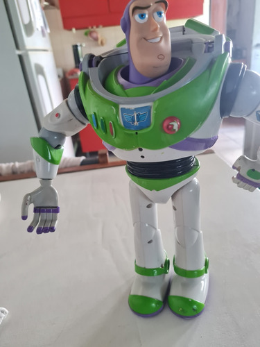 Muñeco Buzz Lightyear 30cm, Con Comando!