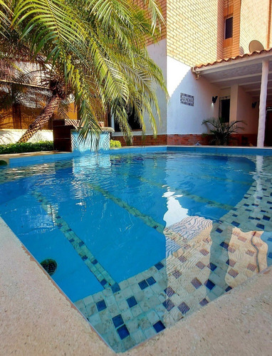 Imagen 15 de 16 de Hermoso Planta Baja En Venta En Tucacas Morrocoy