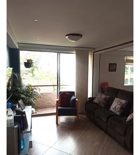 Apartamento En Venta En Los Colores, Medellín