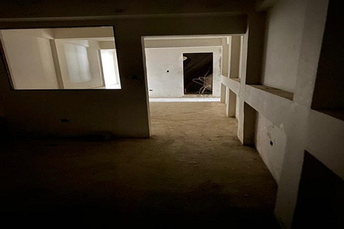 Ls Vende Terreno Con 75% Casa Construida El Junquito