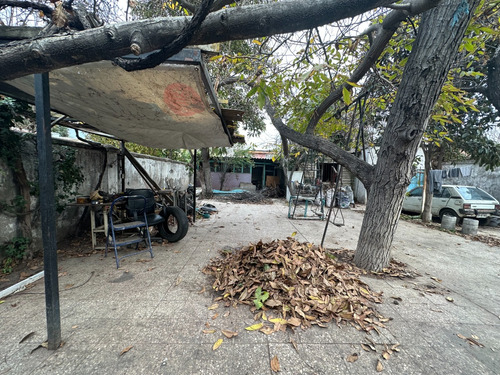 Casa Con Gran Terreno A Minutos De Metro Fernando Velasco