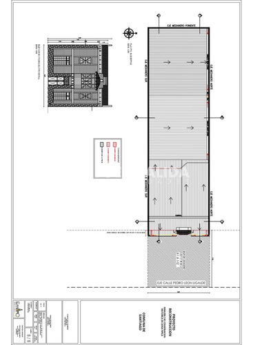 Casa En Venta De 5 Dorm. En Santiago