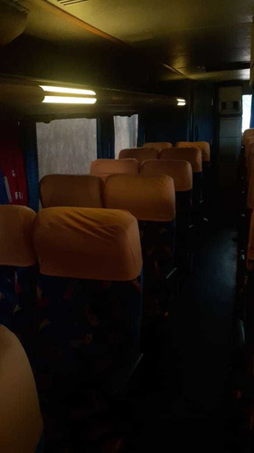 Imagem 4 de 15 de Mercedes Bens Viaggio G6 1050