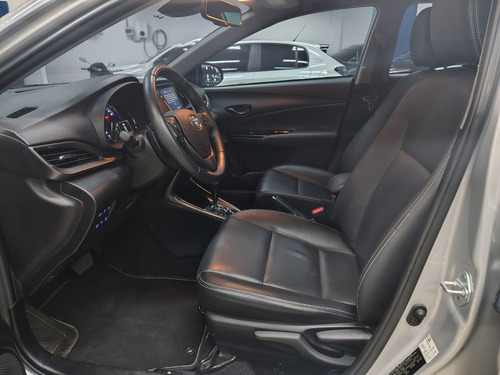 Toyota Yaris Sedan 1.5 16V FLEX SEDAN XLS MULTIDRIVE