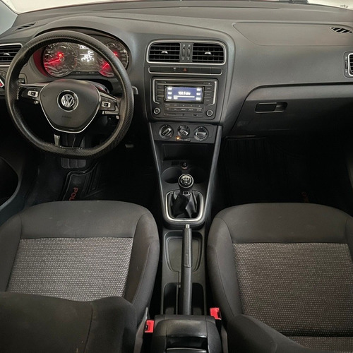 Imagen 7 de 10 de Volkswagen Polo 2018 1.6 L4 Mt