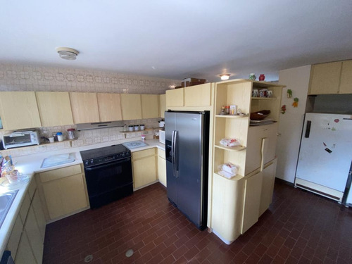 Amplio Apartamento En Venta Res El Risco, Las Esmeraldas, La Tahona