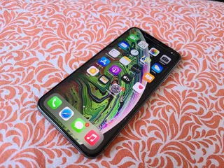 Remato iPhone XS Max 64gb Gris Espacial Movistar Virgin Exce