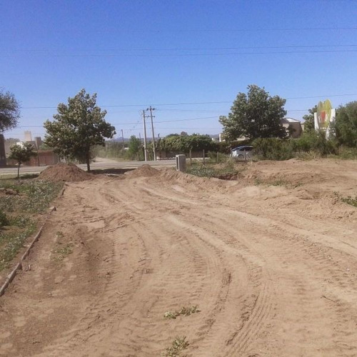 Terreno En Venta En Lomas De La Aguada - Juana Koslay