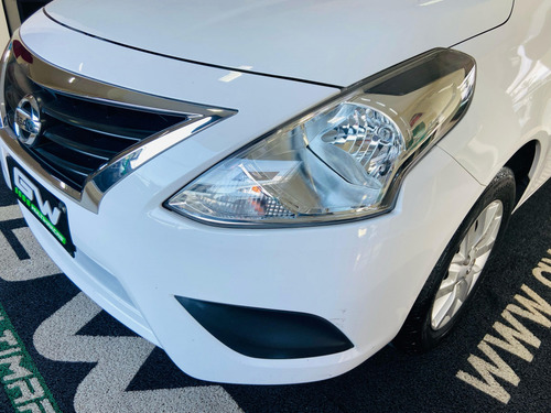 Nissan Versa 1.6 16V FLEX SV 4P XTRONIC