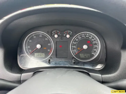 Volkswagen Jetta Europa 2.0cc Mt Aa 4x2