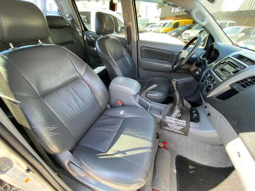 Imagem 8 de 10 de Toyota Hilux Cd 4x2 Srv 3.0