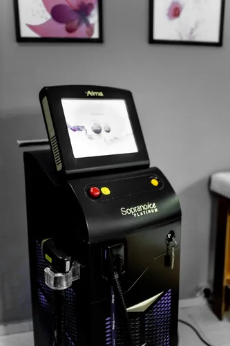 Alquiler Equipo De Depilación Definitiva Láser Soprano Ice