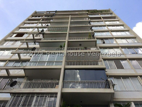 Apartamento En Alquiler En Los Palos Grandes #24-17805 Josmary Sanjuan