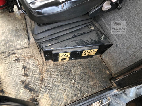 Rolo Compactador Jcb Vm115 - Ano 2013- Cabinado, Trabalhando