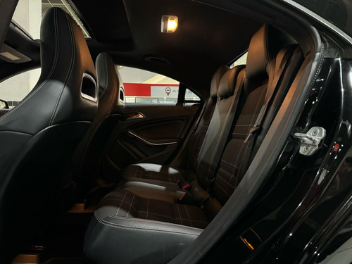 Mercedes-Benz Classe Cla CLA-200 FIRST EDITION 1.6 TB 16V AUT.