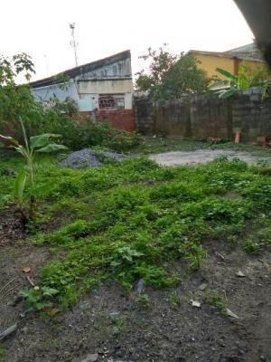 Terreno Murado E Aterrado Na Nova Itanhaém À 500m Do Mar