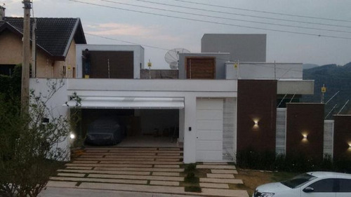 Casa À Venda Na Avenida Caldas Novas , Mirante Das Estancia , Águas De Lindóia - Sp - Liv-12064