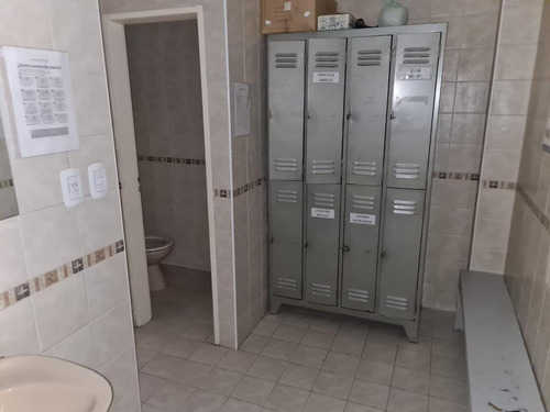 Galpón Losa 370 M² Cub C/ Oficinas, Baños Y Vestuarios - Alquilado Con Renta - Ciudadela