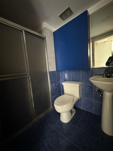 Se Alquila Apartamento Semiamoblado, Los Mangos Valencia Sr