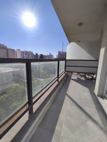 Imagen 6 de 9 de Venta Depto 1 Dorm B° General Paz C/ Balcon.