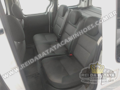 Peugeot Partner Escapade 1.6 Flex Passageiro Completa