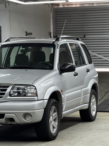 Chevrolet Grand Vitara 2.5 V6 Dohc