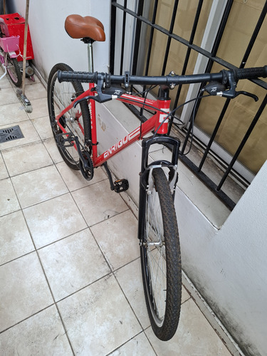 Rodado 29, Color Rojo, Prácticamente Nueva